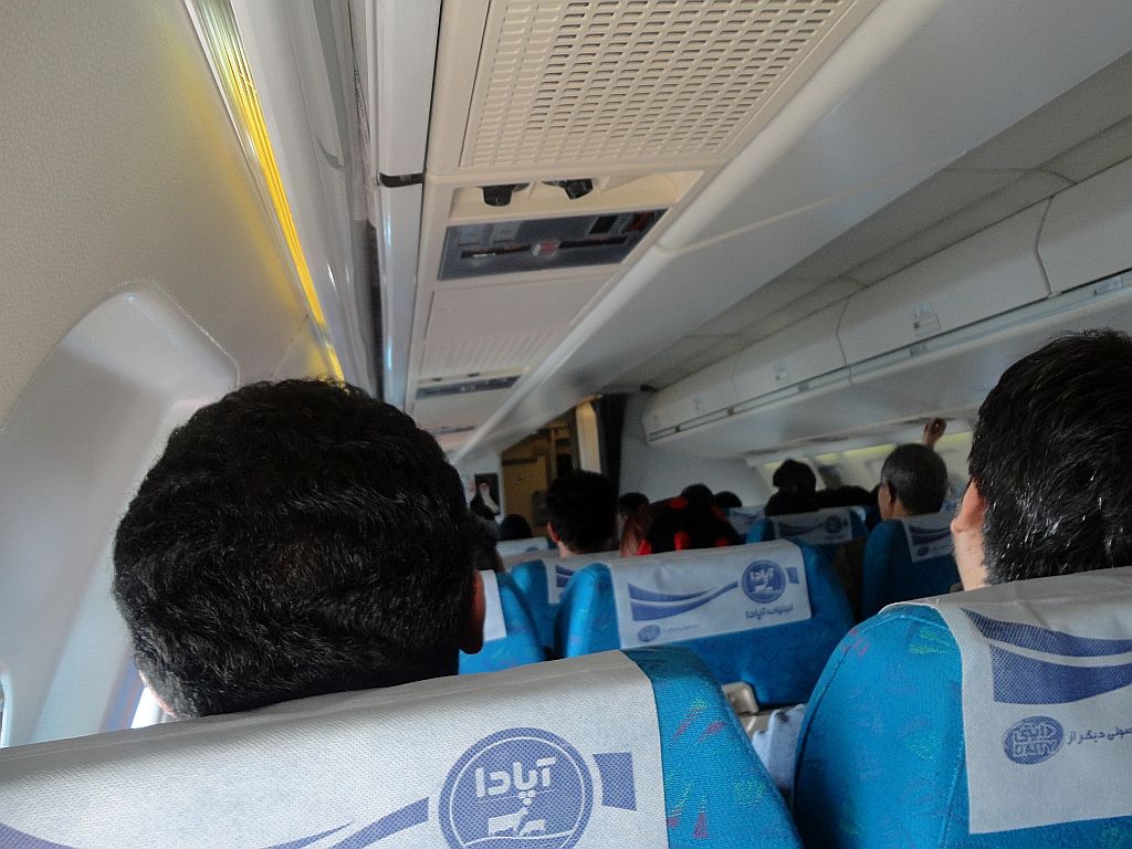 Review of Iran Aseman Airlines flight from Tehran to Shiraz in Economy
